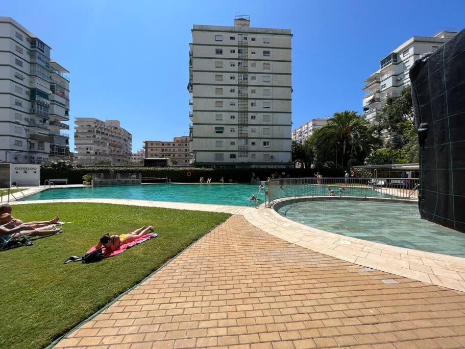 Apartamento Ginebra ตอร์เรเดลมาร์ ภายนอก รูปภาพ