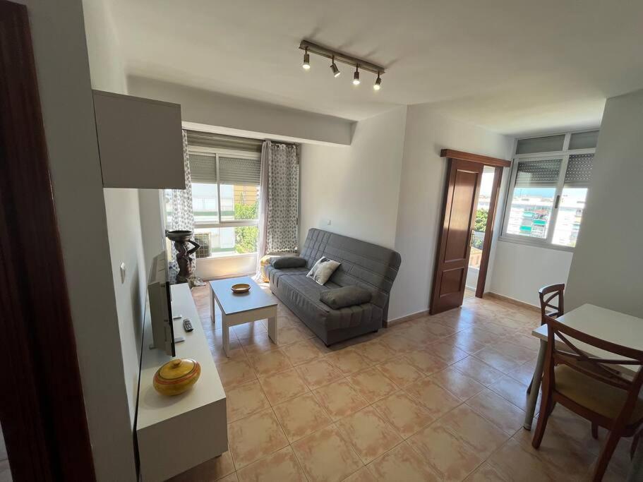 Apartamento Ginebra ตอร์เรเดลมาร์ ภายนอก รูปภาพ